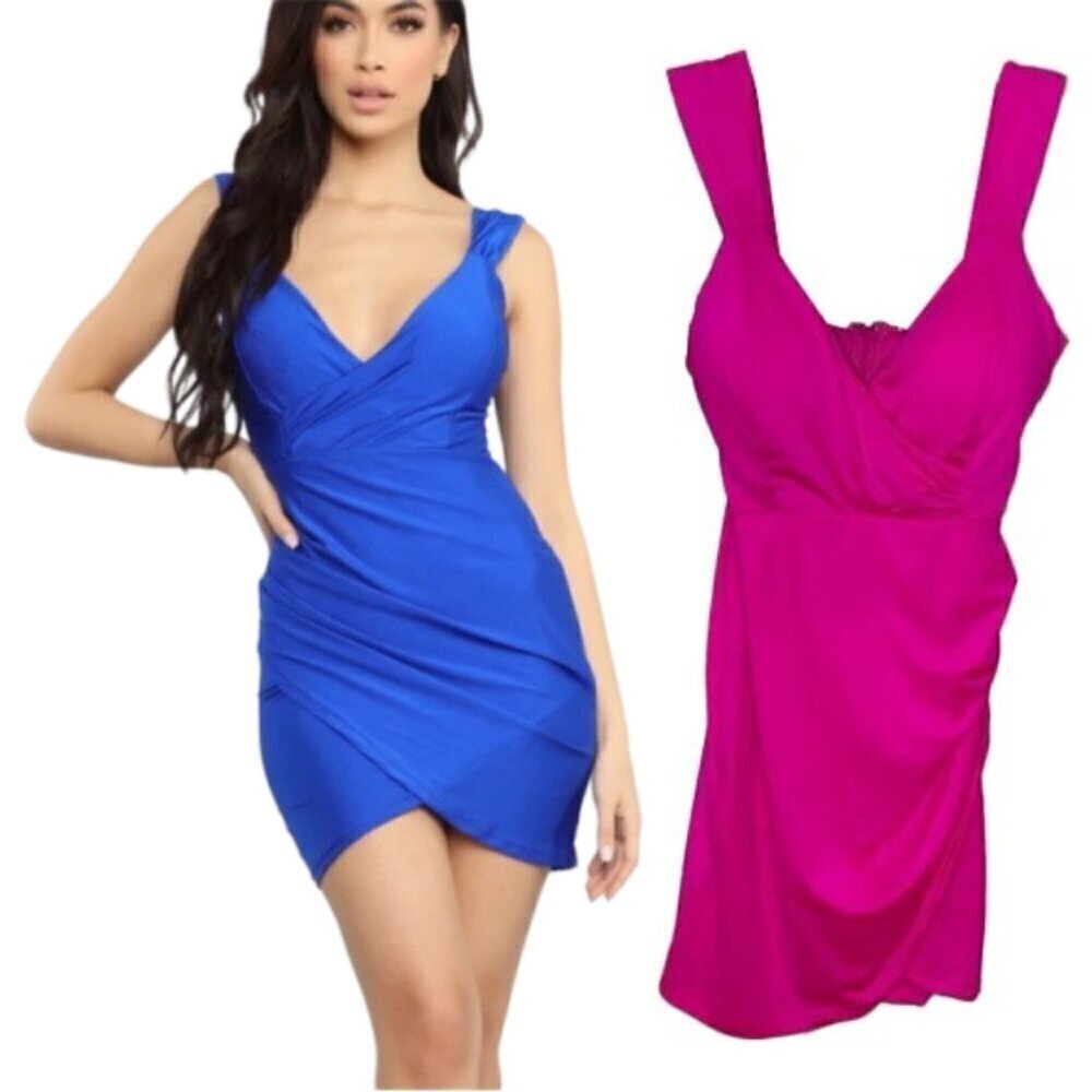 🆕 FASHION NOVA Remember My Name
Mini Dress Size S